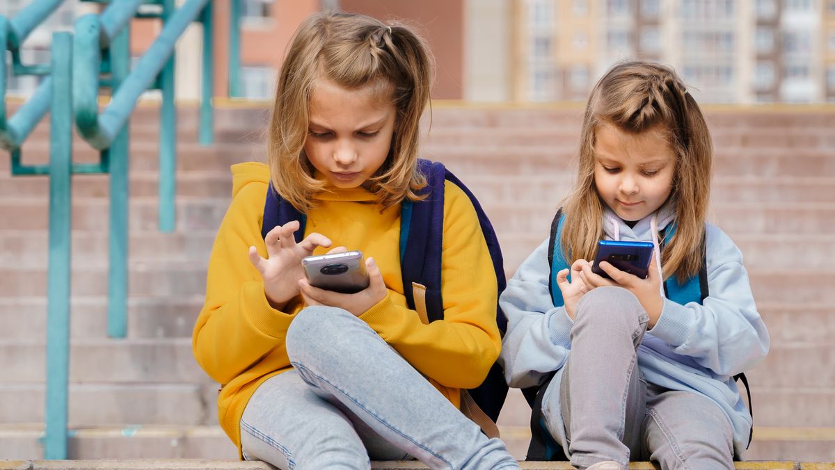 Hjælp dit barn til at få et mere sikkert liv online